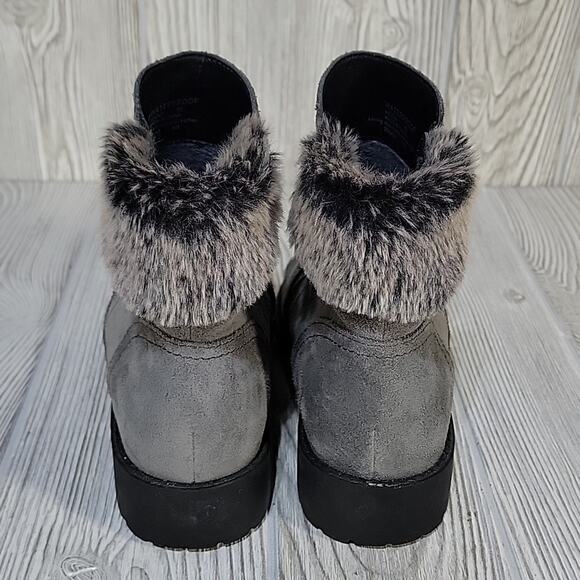 Cole Haan Quinney Bootie, Grey, Waterproof, Women's 8B - Picture 5 of 12